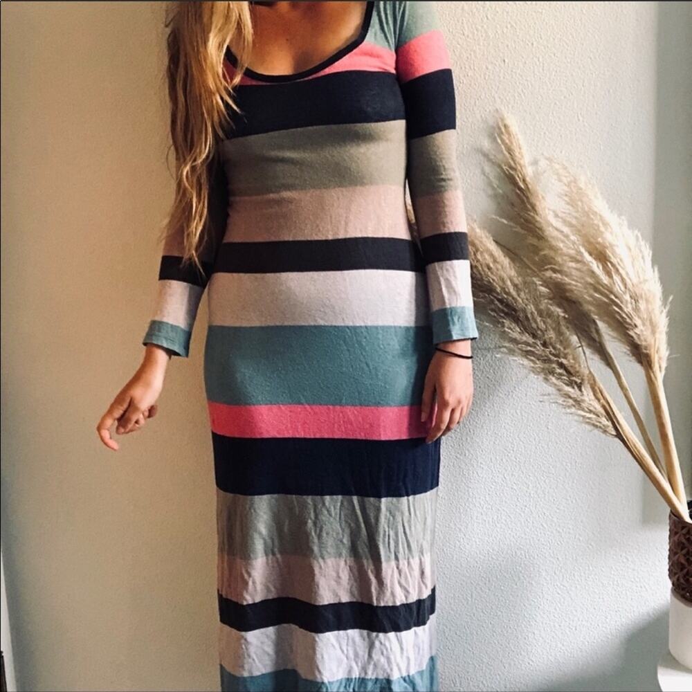 ANTHROPOLOGIE SPLENDID Blue Pink Tan Grey Striped Long sleeve Maxi Dress XS